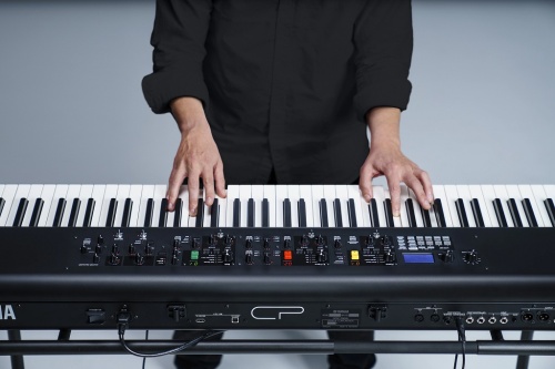 YAMAHA CP-73 фото 7