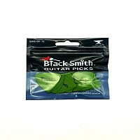 BLACKSMITH Triangle TAP088GN-MH Medium Heavy 0.88mm Green